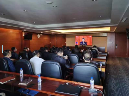 集團(tuán)黨委組織黨員領(lǐng)導(dǎo)干部職工 收看黨的二十大開(kāi)幕盛況